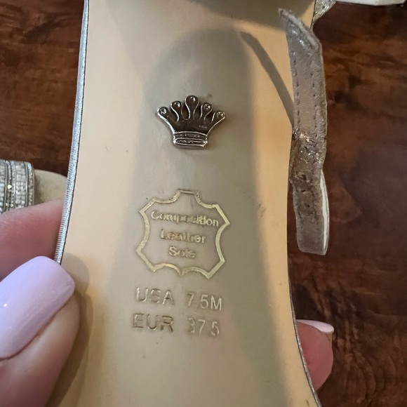 Nina Elenora Embellished Sandals in Taupe Size 7.5 - Picture 6 of 7